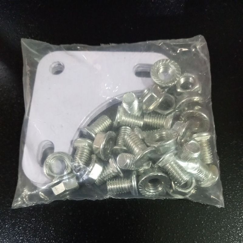 PLAT SIKU LUBANG/SEGITIGA SIKU PLAT/PLAT SIKU BESI+BAUT