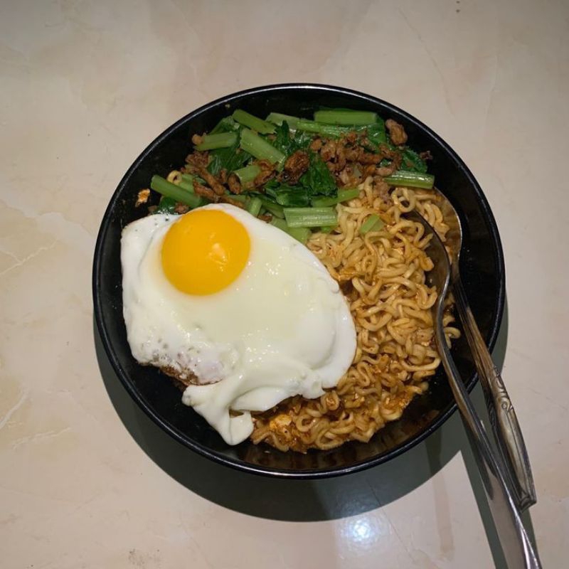 

Indomie Goreng + Telur