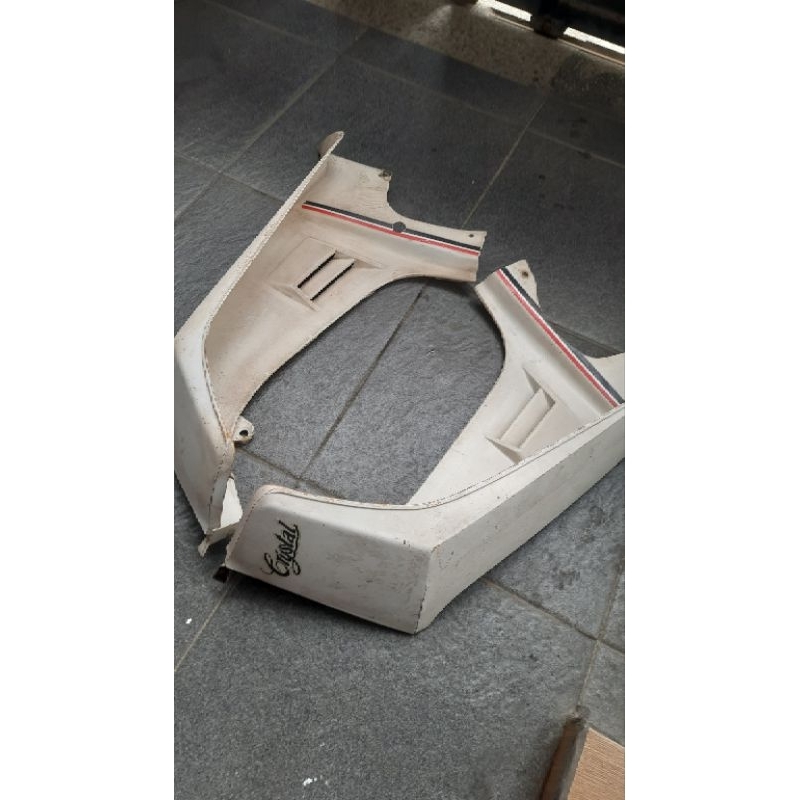 Sayap Tebeng Suzuki Crystal Original