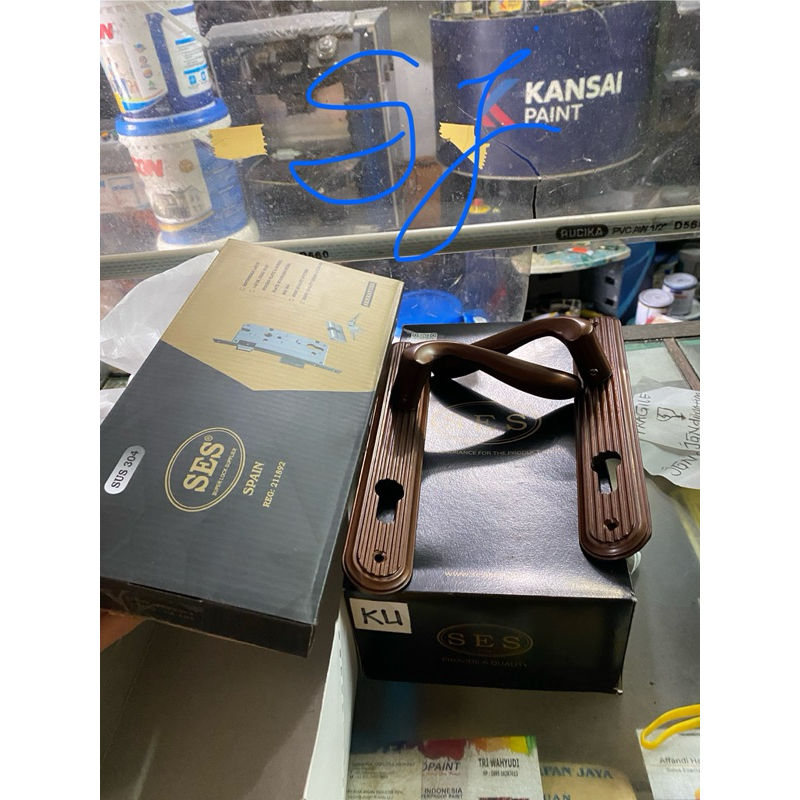 HANDLE KUNCI PINTU SET KOMPLIT SES SPT FOTO KUNCI PINTU BESAR