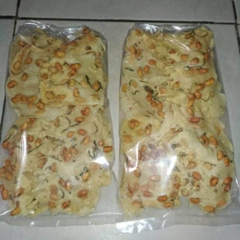 

peyek kacang kedelai