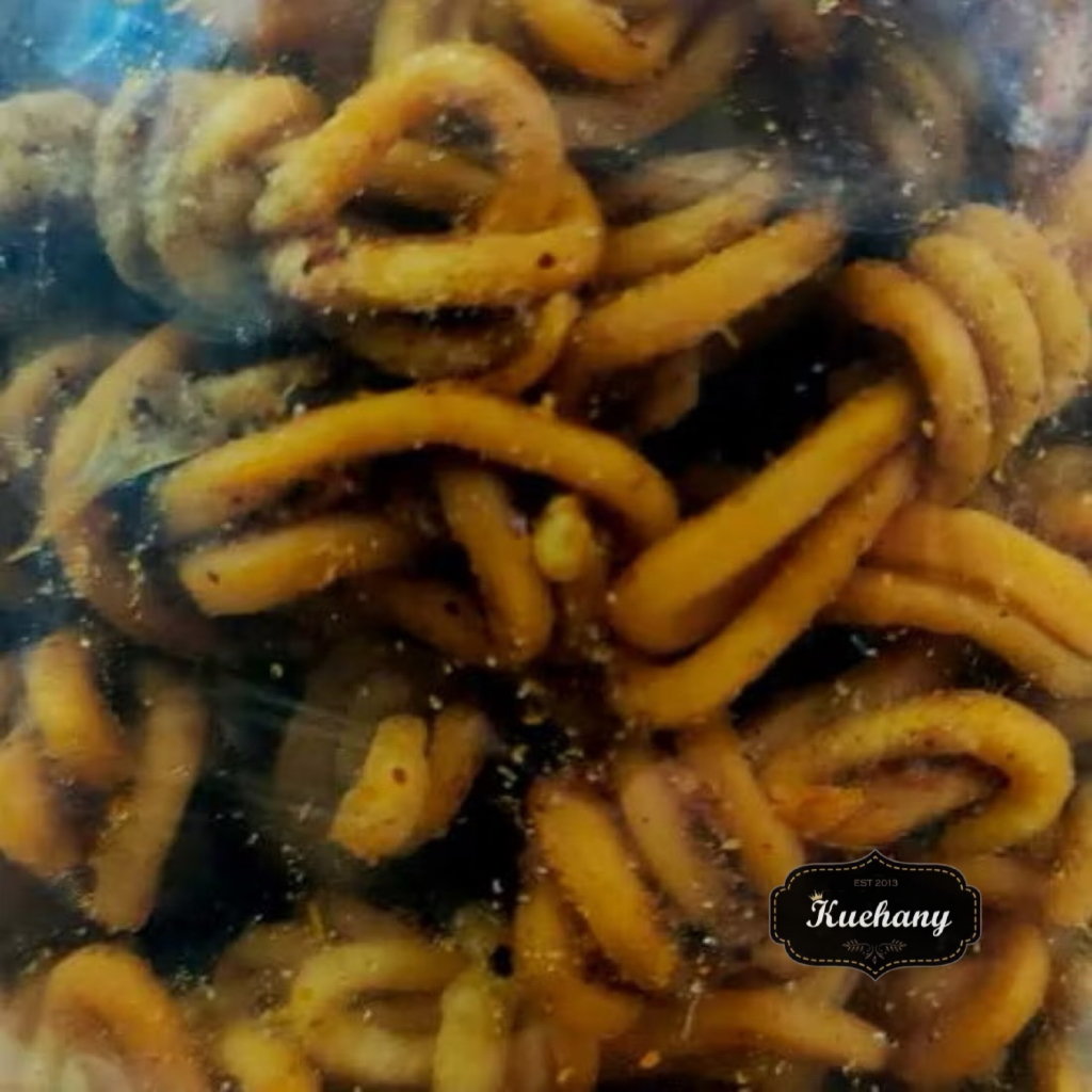 

MIE GULUNG KRIUK RENYAH 500 gr / MIE GULUNG CETAR DAUN JERUK / Mie Gulung Pedas Gurih
