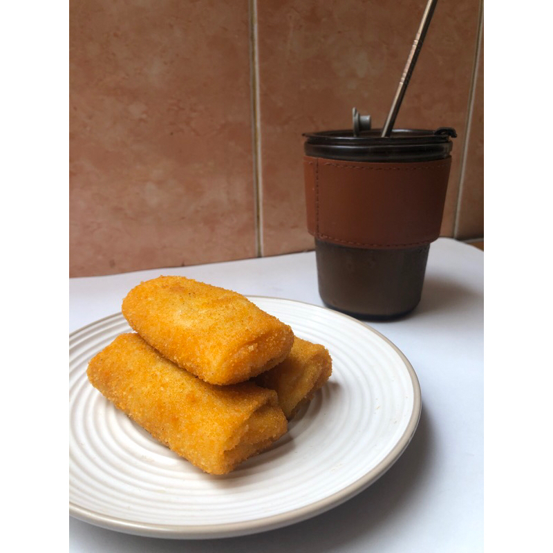 

Risol Mayo Smoked Beef Pedas Frozen
