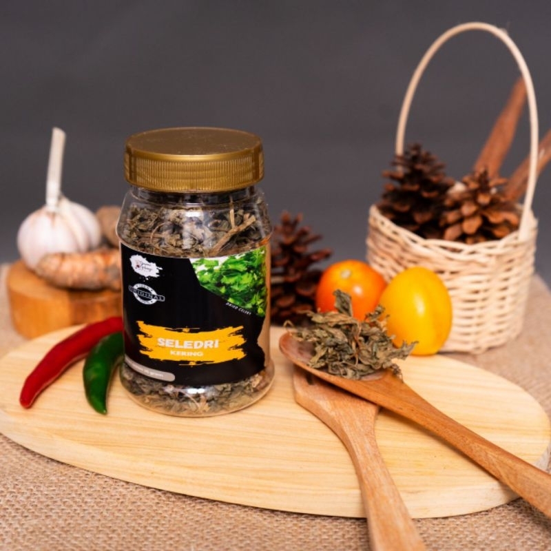 

Dapoer Natasya - Daun Seledri Kering | Dried Celery | Bumbu Masak | Botol (25gram)