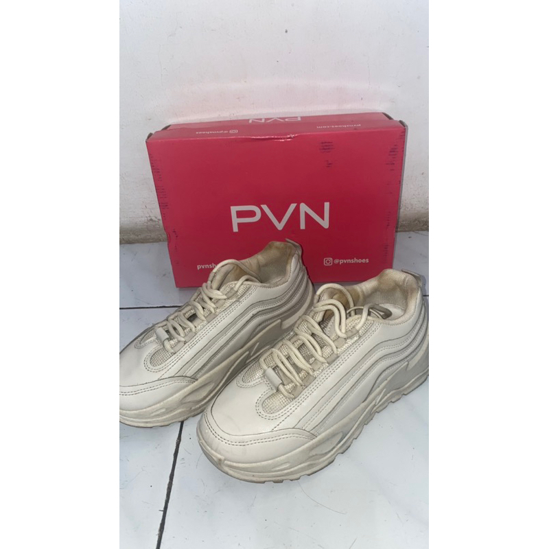 SEPATU PVN PRELOVED