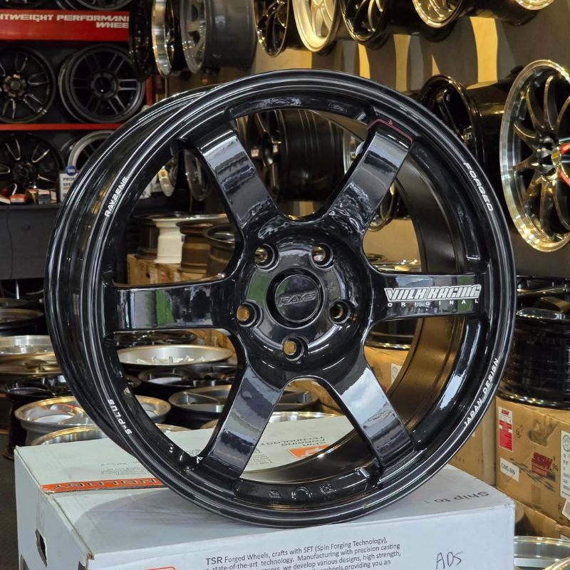 velg racing mobil r18 TE37 PCD 5X114,3 velg mobil racing ring 18 velg racing mobil import velg mobil
