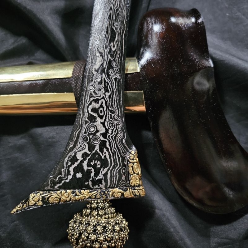 keris Brojol Makoro Kinatah Sepuh Emas Dwipamor Sekar kopi Banyu Mili