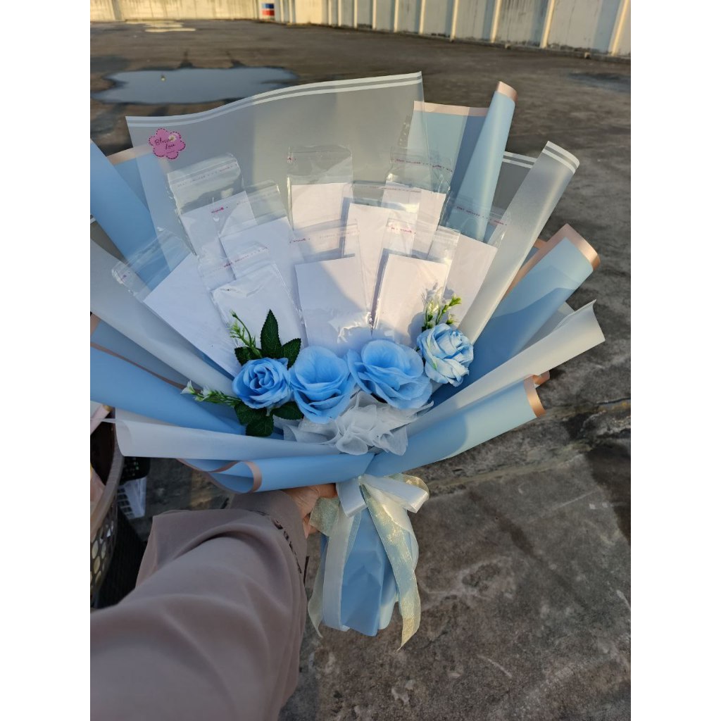 Buket uang kosongan/Buket wisuda/Buket bunga/Buket boneka/buket uang/Money bouquet