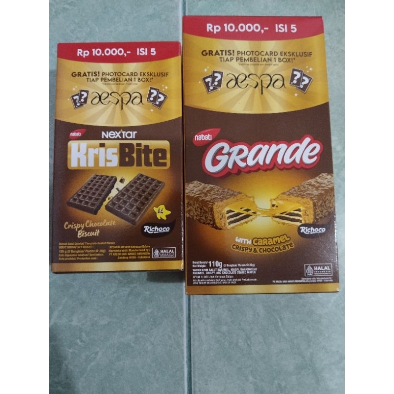 

Nabati Nextar Kris Bite 150g atau Nabati Grande with Caramel crispy and chocolate 110g