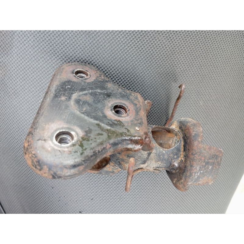 pangkon stang stir supra x dudukan stang stir supra x lama