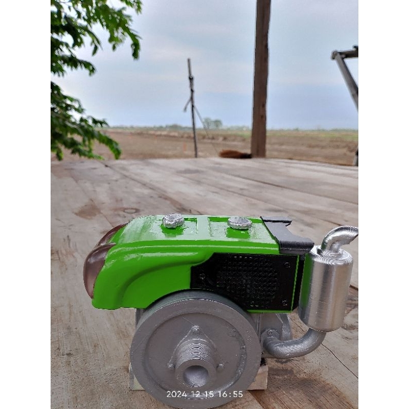 miniatur,mesin_diesel_kubota_bisahidup_danbisa_diengkol_keluarasap