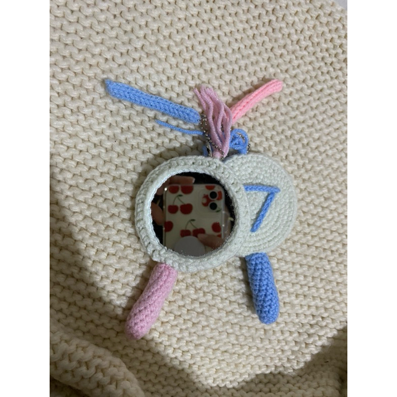 Seventeen Sogo Mirror Cover Crochet Gantungan Kunci / Bag Charm