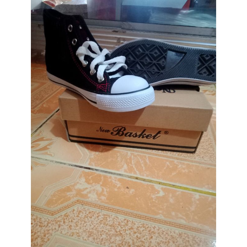 Sepatu sekolah New Basket resleting