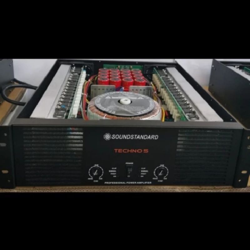 Power amplifier Soundstandard Techno 5