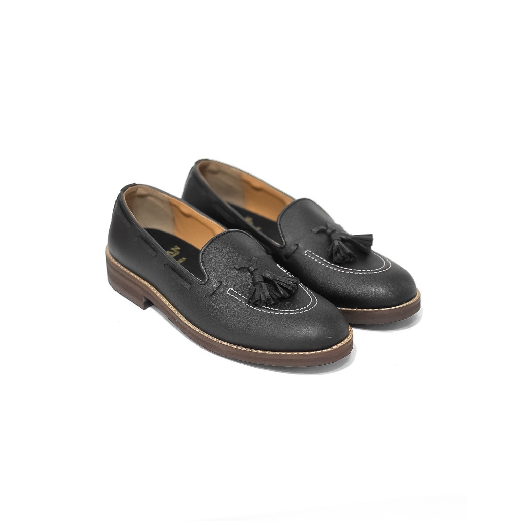 BRYGAN FOOTWEAR - ADAM TASSEL BLACK