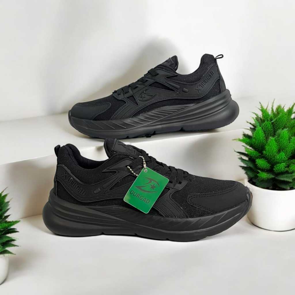 SEPATU SEKOLAH HITAM POLOS CEWEK COWOK SEPATU RUNNING PRIA WANITA SEPATU OLAHRAGA SNEAKERS FULLBLACK