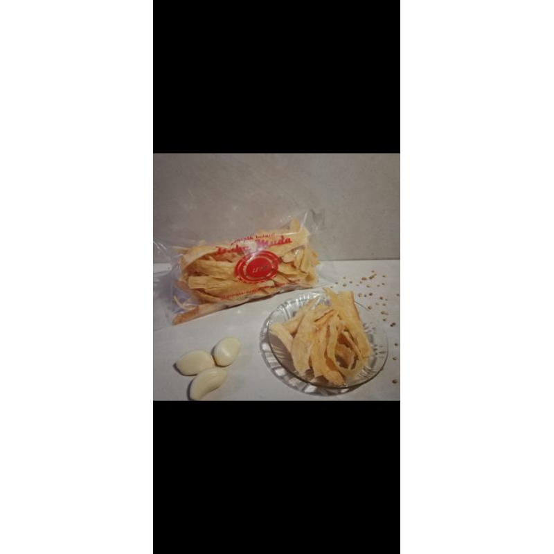 

KERIPIK SINGKONG 1KG (KERIPIK BETAWI BABE MUDA)