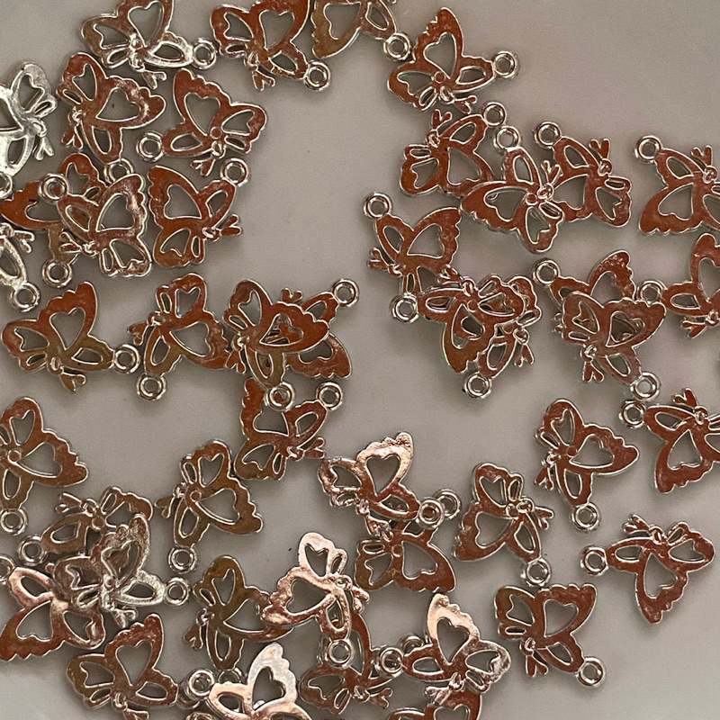 MANIK CCB KUPU KUPU GANTUNG WARNA SILVER