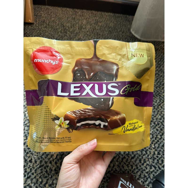 

LEXUS BROWNIES VANILA CREAM