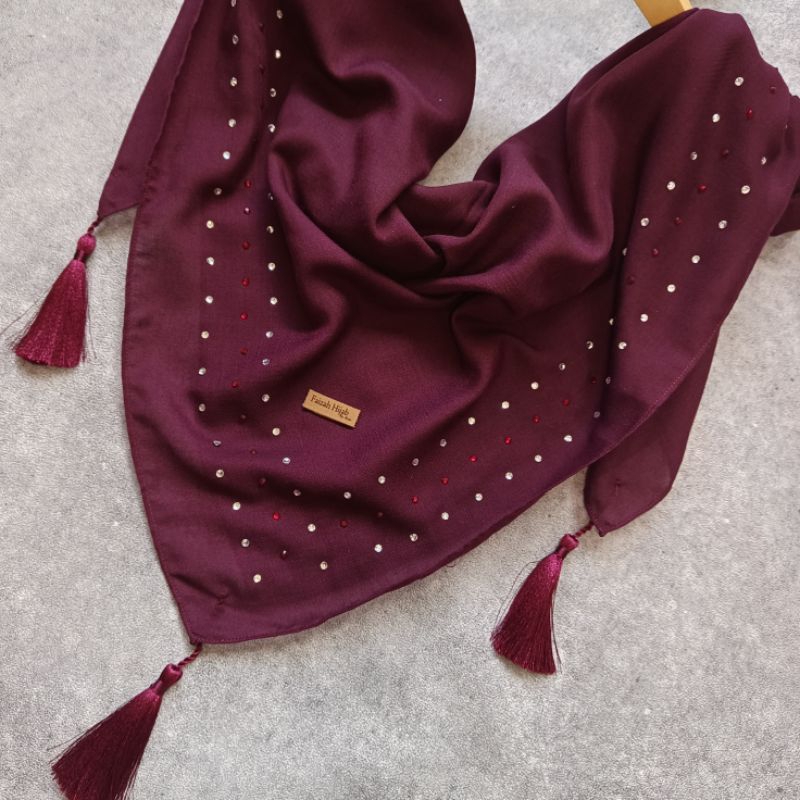 Hijab  Segi Empat Swarovski Paris Premium  Kerudung Jilbab Payet manik manik Tassel baris tiga