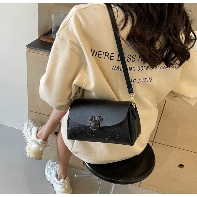 Tas Premium Selempang Wanita SCH-38063 (Free Paperbag)