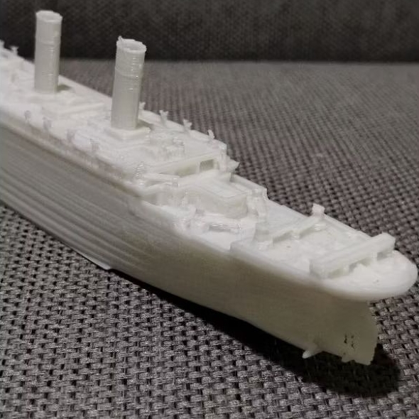 Titanic - Diecast Replika Miniatur Kapal Titanic - Mainan Kapal Pesiar