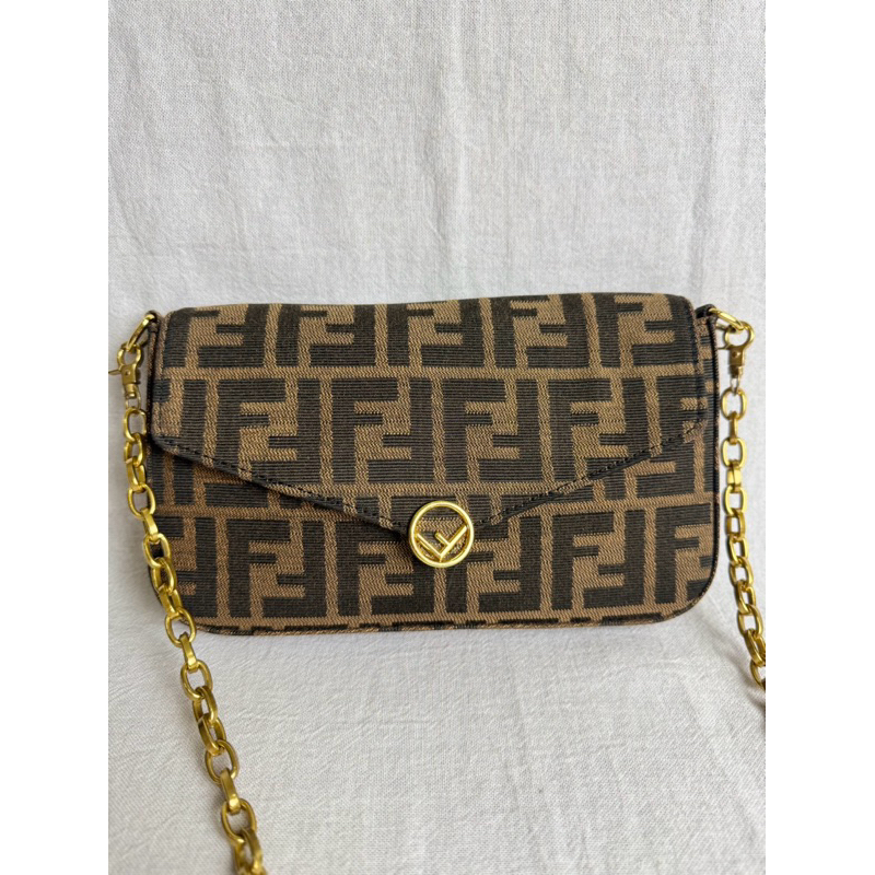 TAS FENDI* WALLET ON CHAIN PREOVED BAG BRANDED