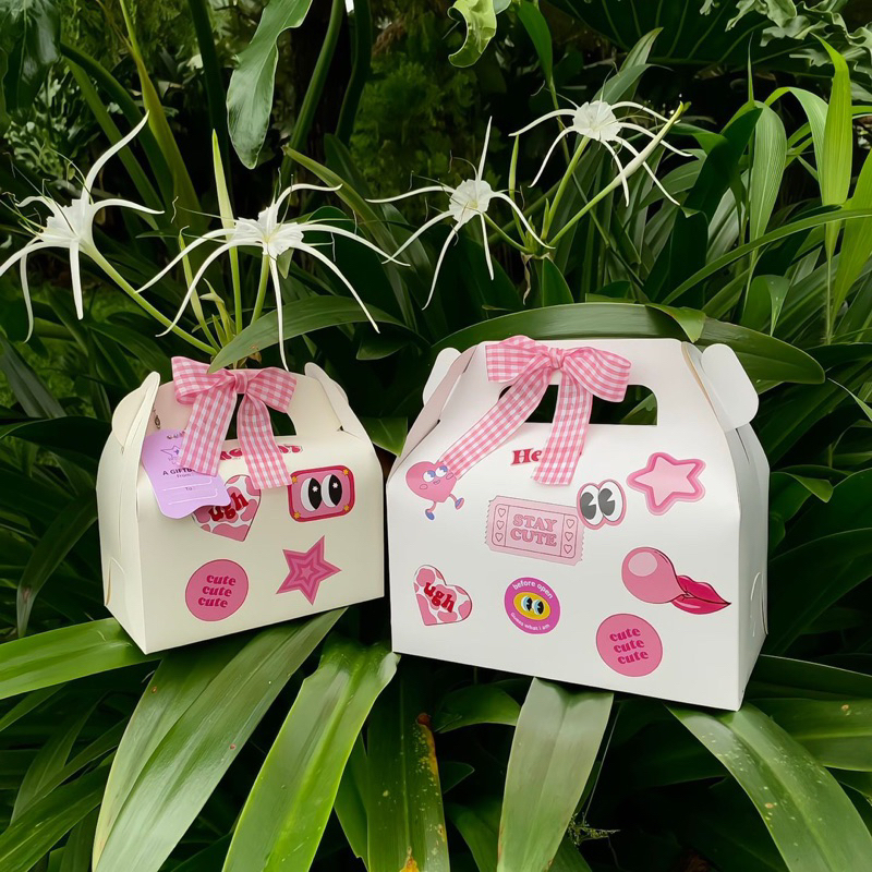 

(xl) HAMPERS ISI SNACK / GIFT BOX CEWEK / COWO EXCLUSIVE UNTUK KADO / HAMPERS SNACK / SEMPRO / GABLE BOX / UK 22X11X11 cm