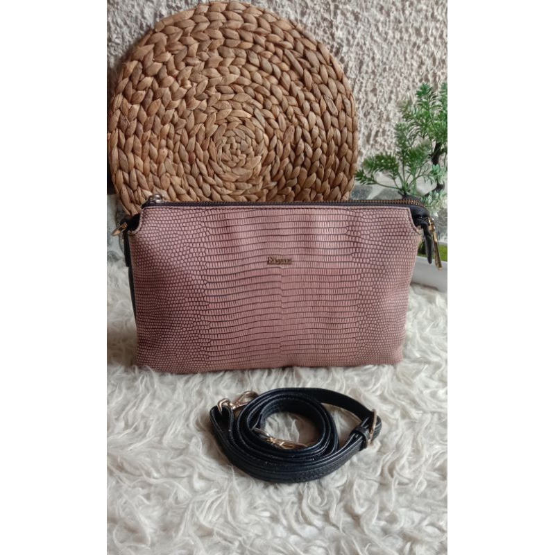 Tas Wanita Sling Bag Elegance Paris Kulit Asli Banyak Ruang Second
