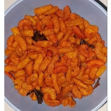 

MAKARONI PEDAS DAUN JERUK 70GR DAN 100GR SNACK BITE BY SALSHYA