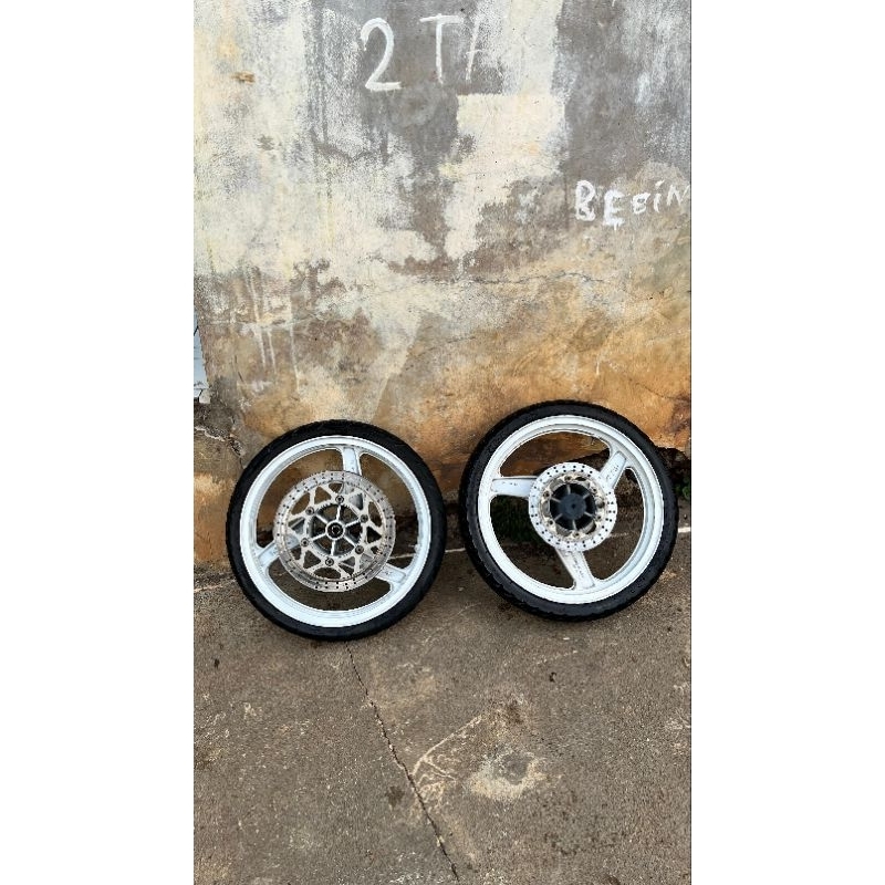 velg ninja rr old original bekas