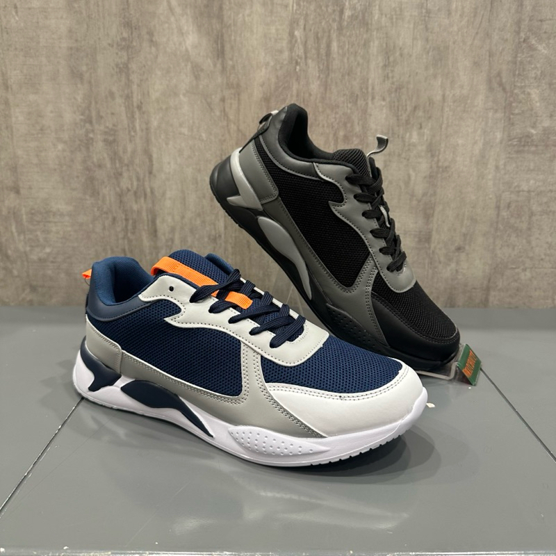 Nevada Sepatu sneakers pria super ringan