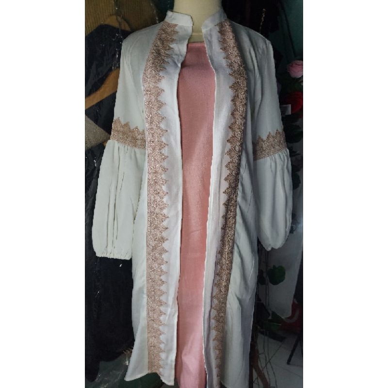Tunik/dress lebaran putih renda