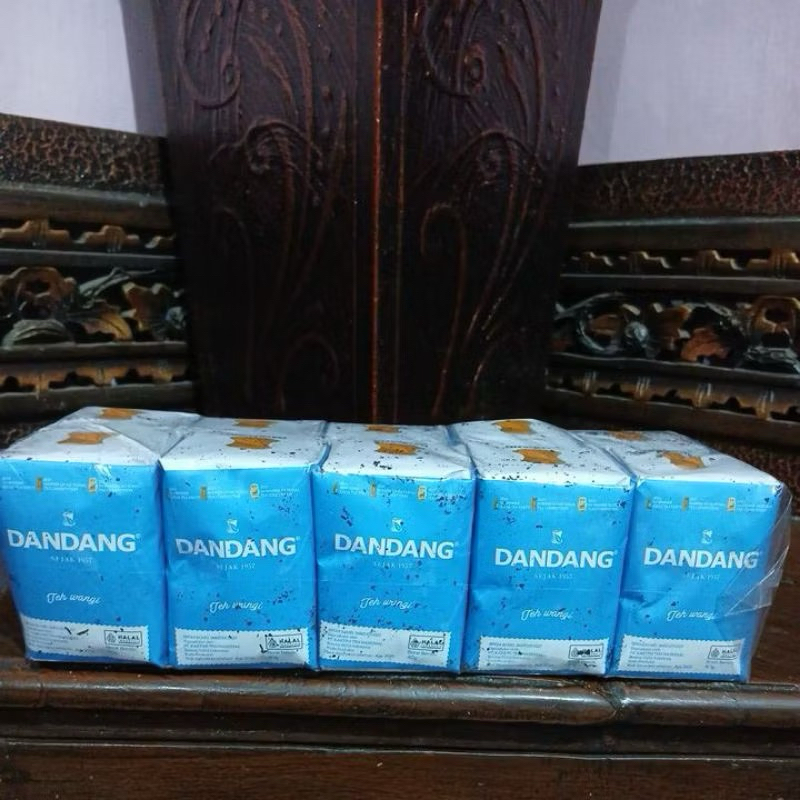 

TEH DANDANG BIRU 1 SLOP/10 pcs