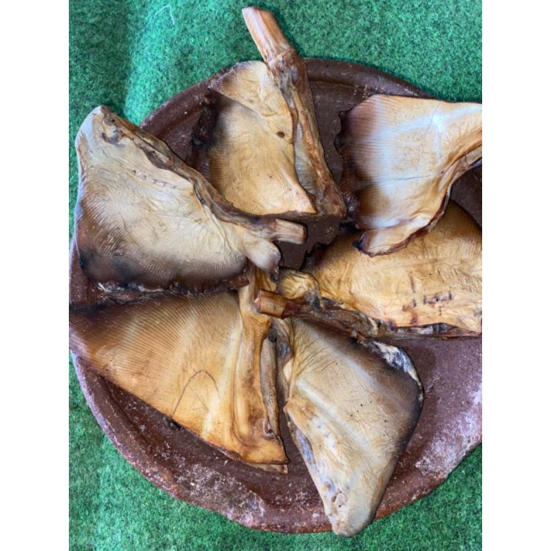 

(BAGIAN SAMPING) IKAN PARI/IKAN PE PANGGANG/ASAP ISI 5