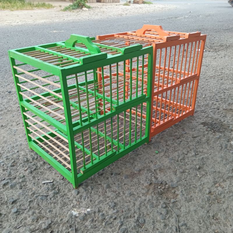 kandang burung dara dan merpati berwarna rakitan murah