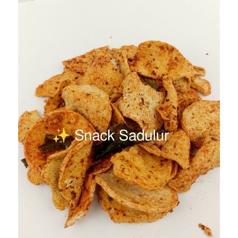 

SNACK KILOAN BASTIK KOIN PEDAS DAUN JERUK 250 GRAM CEMILAN JAJANAN VIRAL HARGA GROSIR snack cemilan jajanan termurah