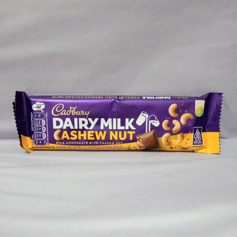 

Cadbury Dairy Milk Chocolate Cashew Nut 62g