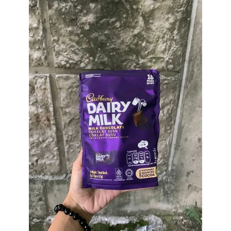 

Dairymilk sharebag isi 18 Pcs/Cadbury Dairymilk mini