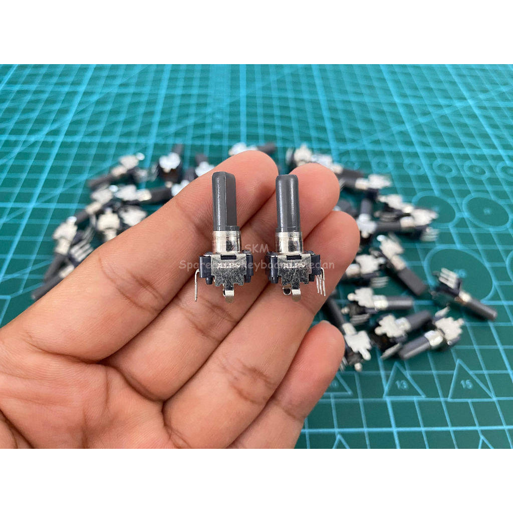 POTENSIO VOLUME MASTER KORG PA700 PA4X - ORIGINAL (MEREK ALPS)