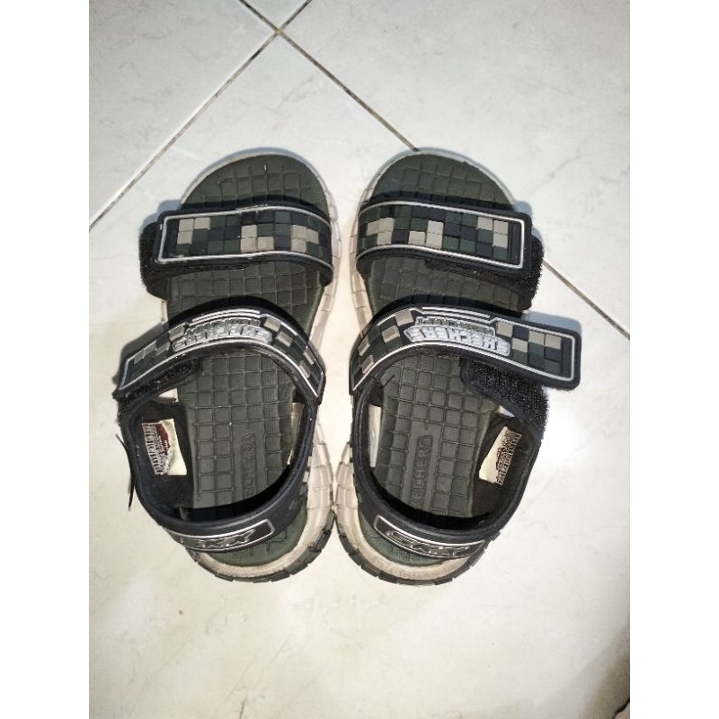 sandal Skechers anak original (preloved)