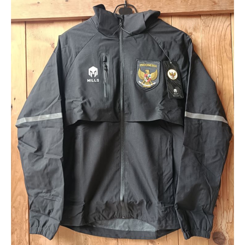Jaket Raincoat Timnas Indonesia Original