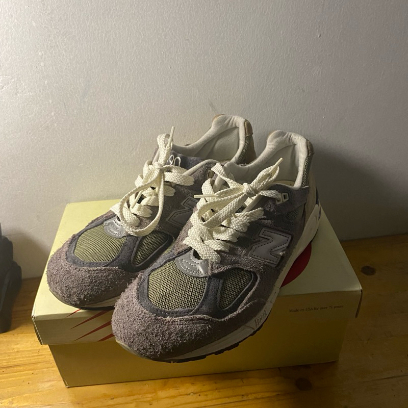 new balance 990 v2 teddy santis