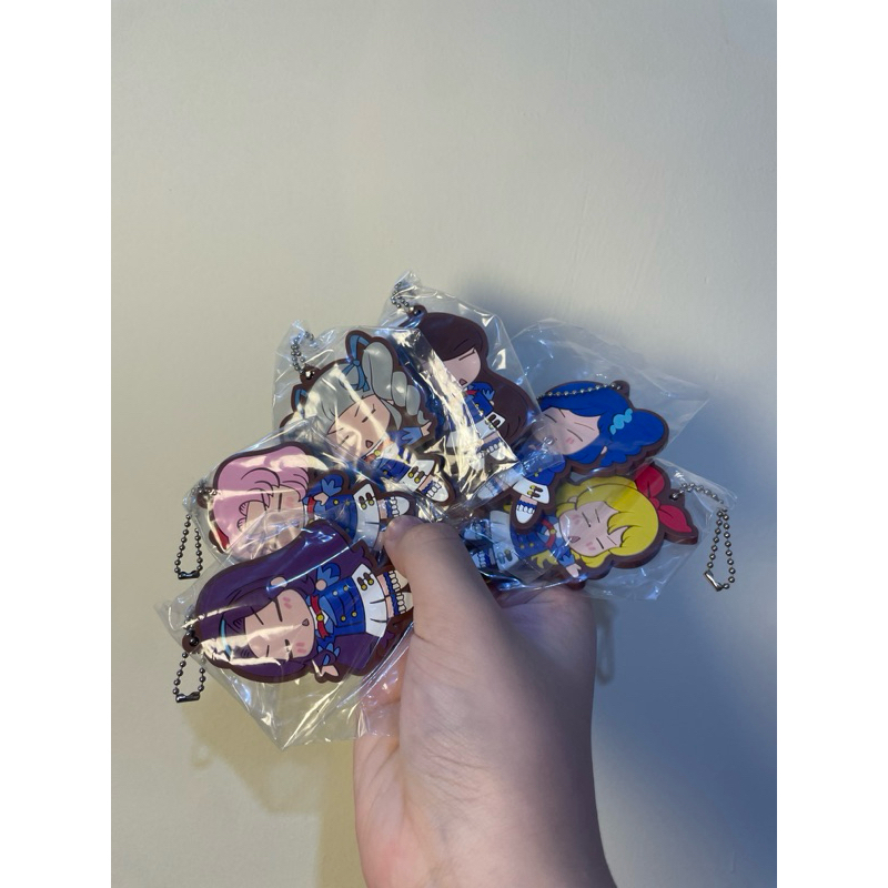 AIKATSU BANDAI OFFICIAL KEYCHAIN HOSHIMIYA ICHIGO RAN SHIBUKI AOI KIRIYA SAKURA KITAOJI MIZUKI KANZA