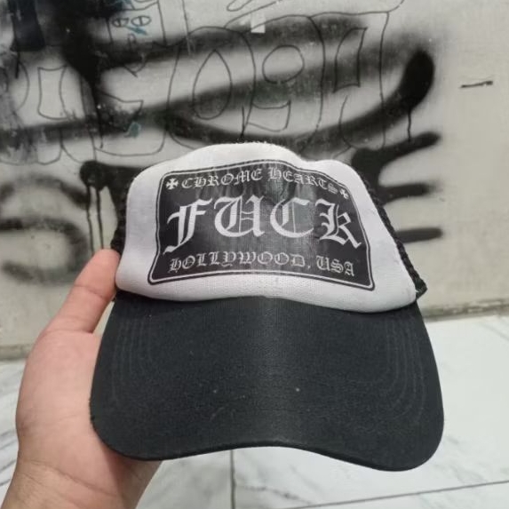 topi jaring uniqlo
