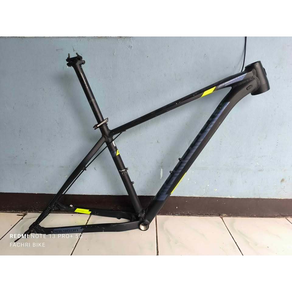 Frame Polygon Xtrada 8 2020 ring 27.5 size M