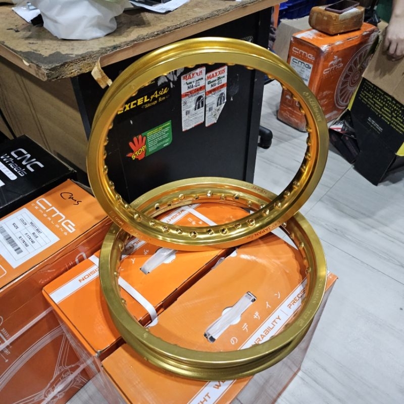 Velg Aloy Crv Japan 14 x 160 185 Gold Kilat 1 Set