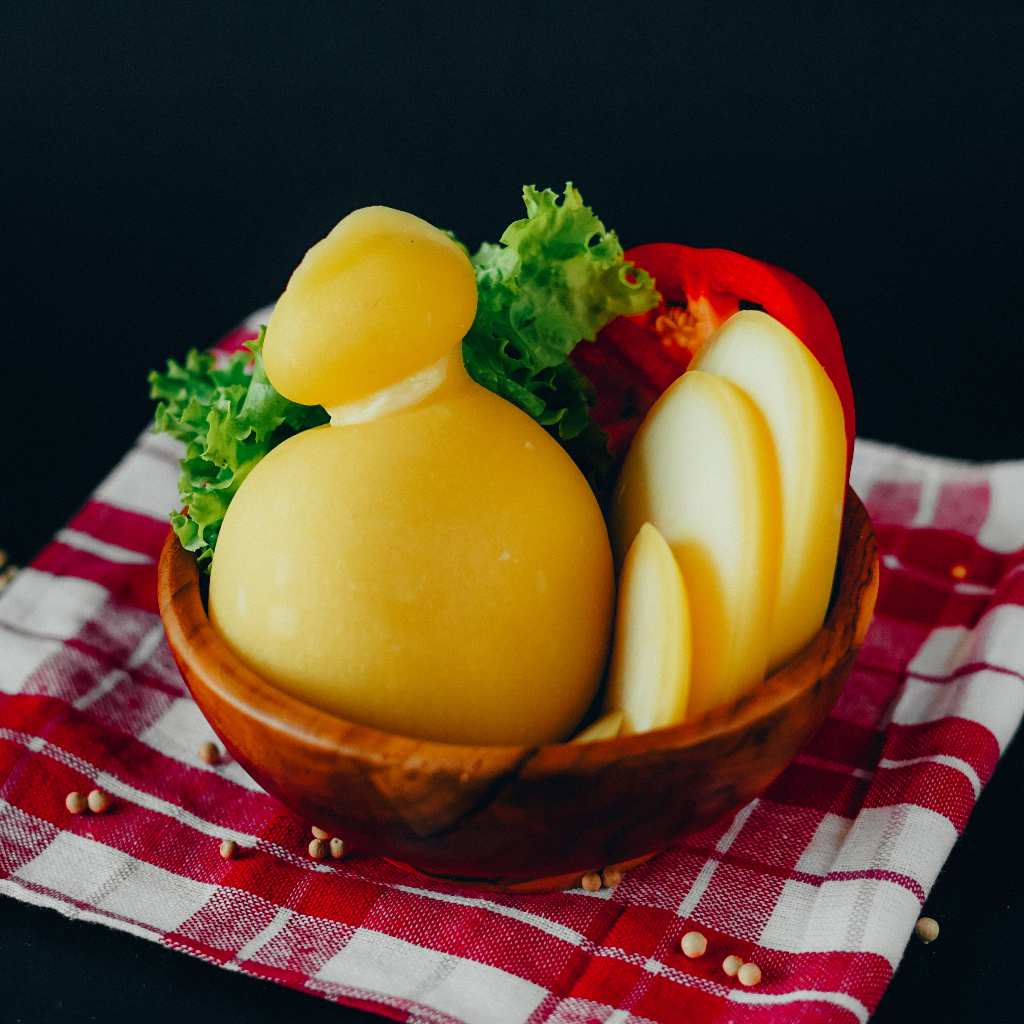 

Scamorza Cheese Camilla La Mozzarella