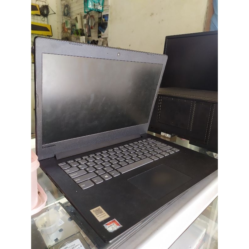 Laptop Lenovo V145, AMD A9 - 9425, AMD Radeon R5, Ram 4/1Tb, Slim, Black, cocok design corel photosh