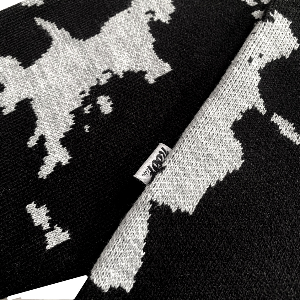 Roofair Knitwear Black - Madness
